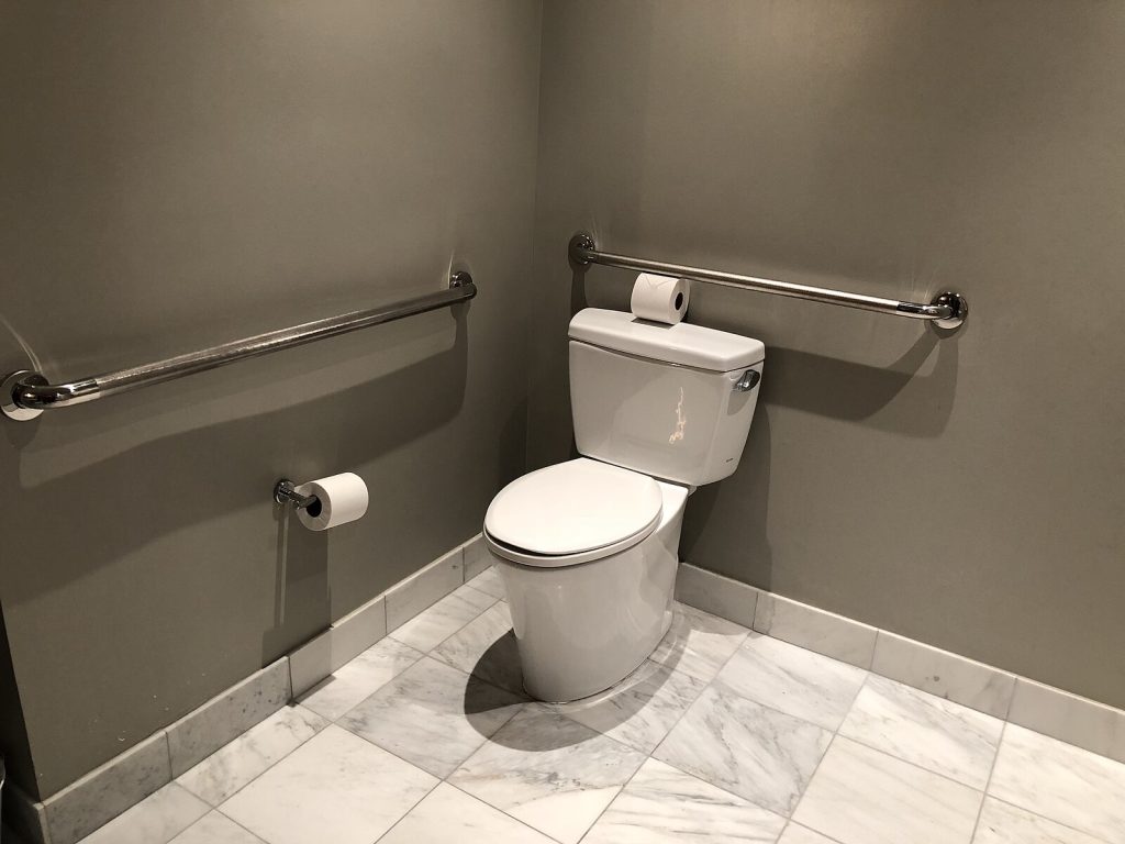 Toilet 2 2018 06 23